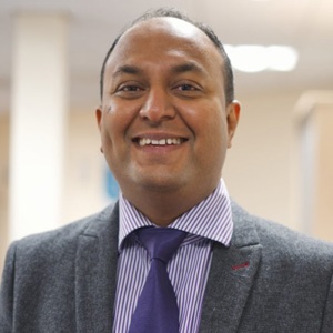 Photo of Dr Thilan Bartholomeuz